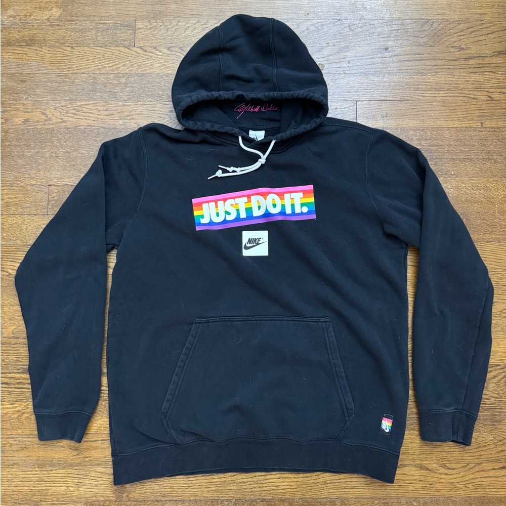 NIKE PRIDE HOODIE